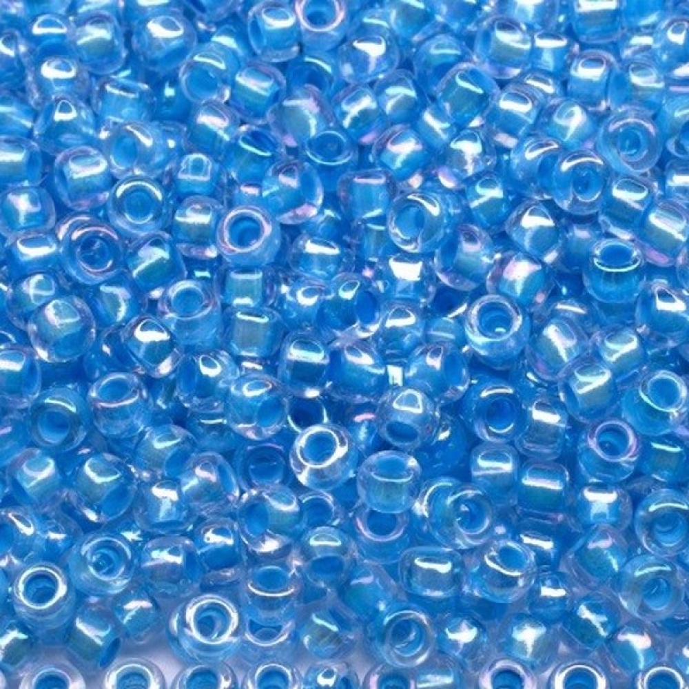 Бисер Preciosa 10/0 цв. 58565, радужный прозрачный голубая линия внутри