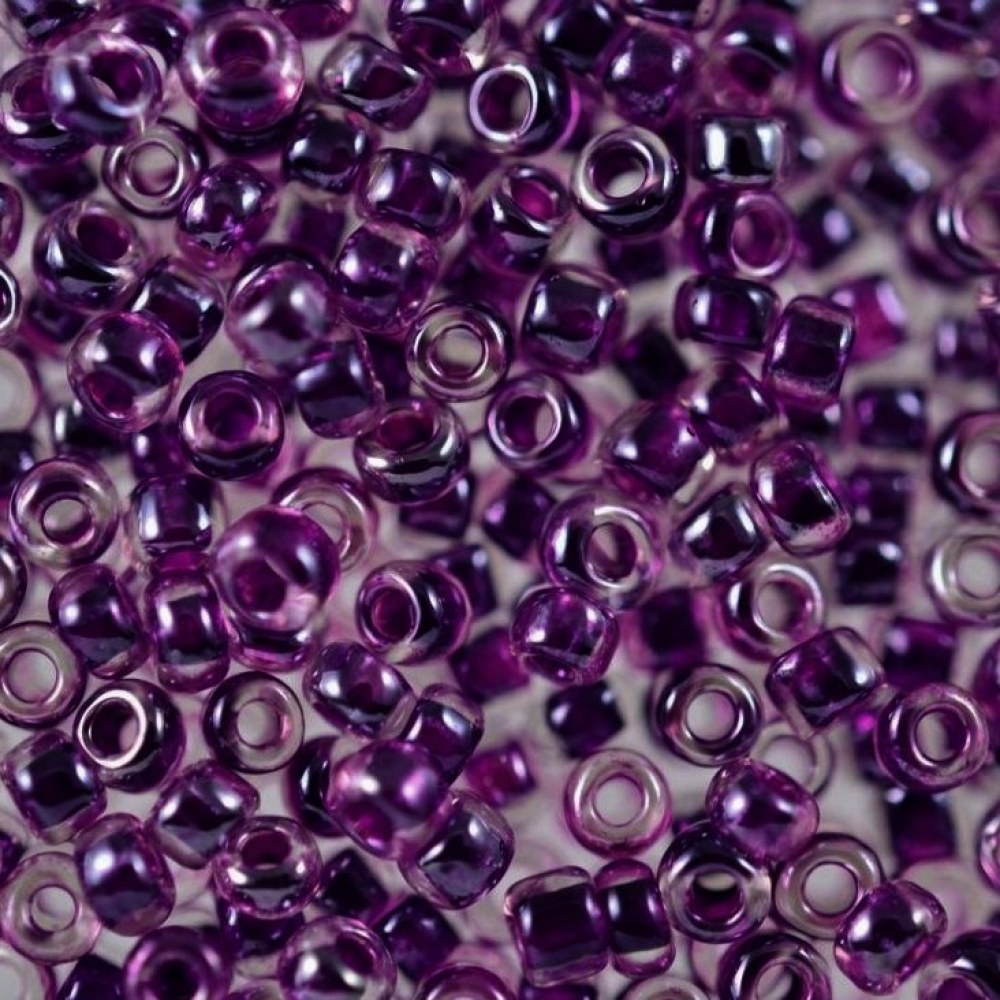 Бисер Китай 10/0 Прозрачный фиолетовый с фиолетовой полосой, Фиолетовый 11 210