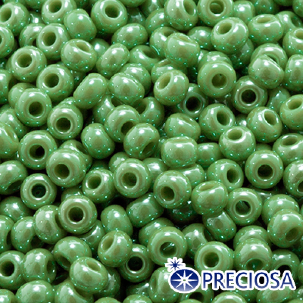 Бисер Preciosa 10/0 цв. 58230, Зеленый керамический непрозрачный